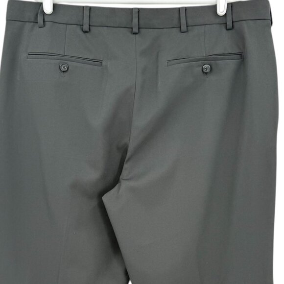 Izod Men's Flat Front Straight Leg Classic Fit Grey Dress Pants Size 40x32 - Picture 4 of 10